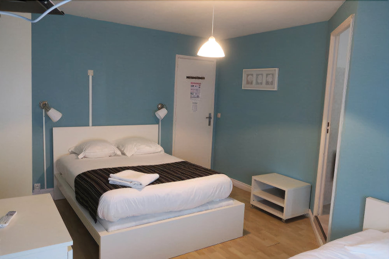 Bedroom 2, La Dame de Cœur, Gironde