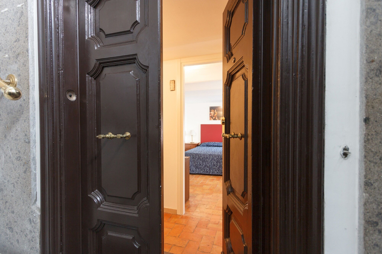 Public Area 3, Farnese 48, Roma