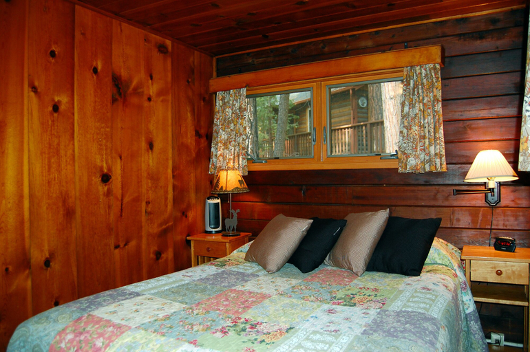 Bedroom 3, Nugent's Nest, Mariposa