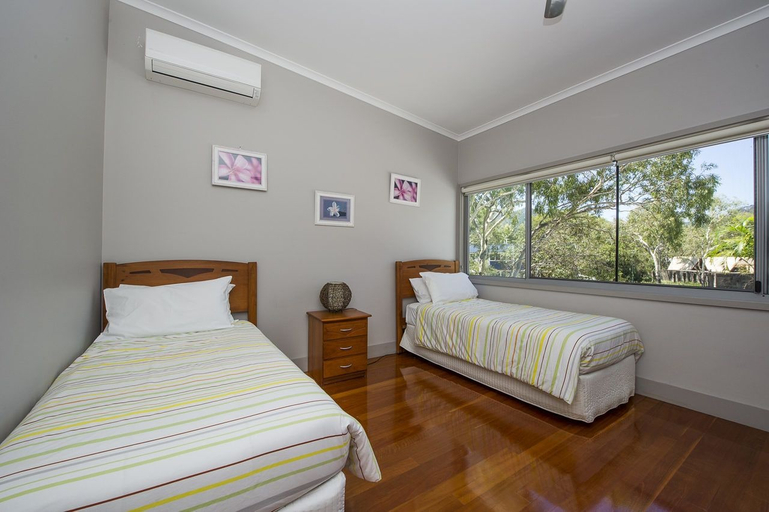 Bedroom 3, Magnetic Docks Townhouse 9, Magnetic Island