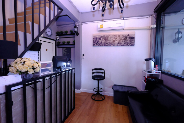 Public Area 3, Add Home Hostel, Don Muang