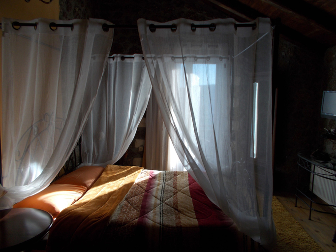 Bedroom 3, Theasis Guesthouse, Peloponnese