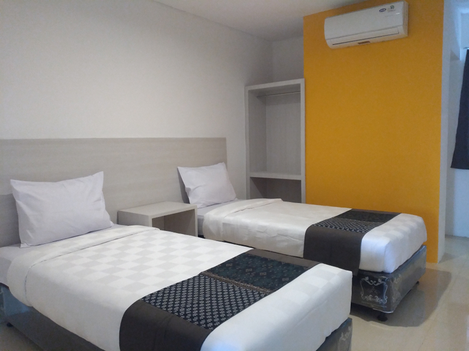 Bedroom 3, LG Hotel By Calli Rooms, Jember