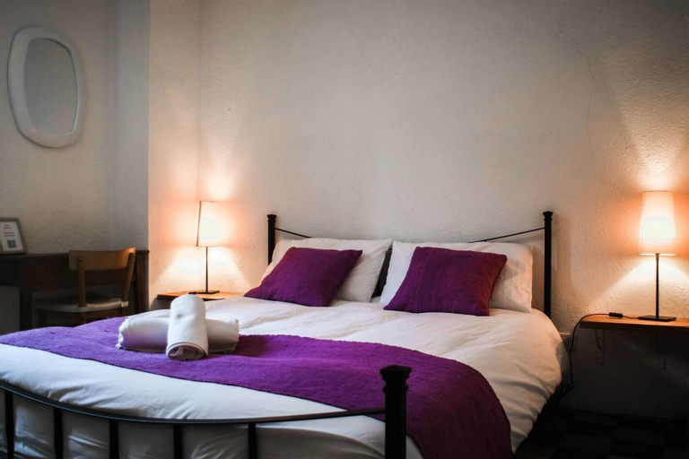 Bedroom 2, Atipico, Imperia