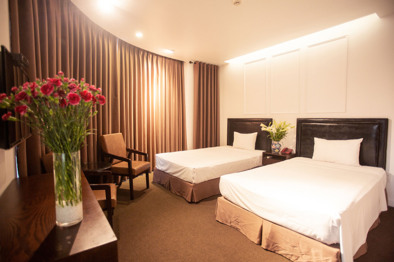 Dinh Hotel, Cầu Giấy