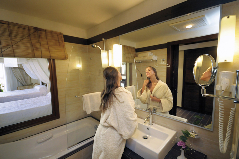 Bathroom 5, Domina Elisir Thalasso & Spa, Sharm el-Sheikh