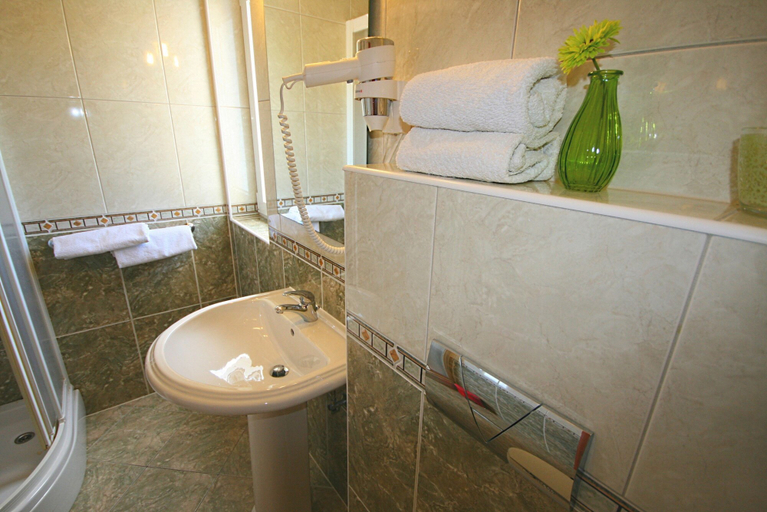 Bedroom 5, Villa Ruzmarina, Omiš