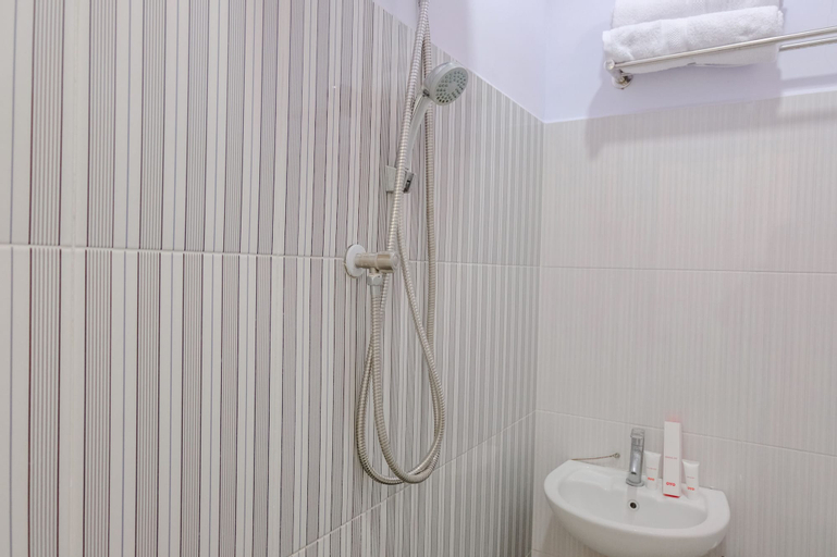 OYO 1176 J3 Residence Syariah, Jember
