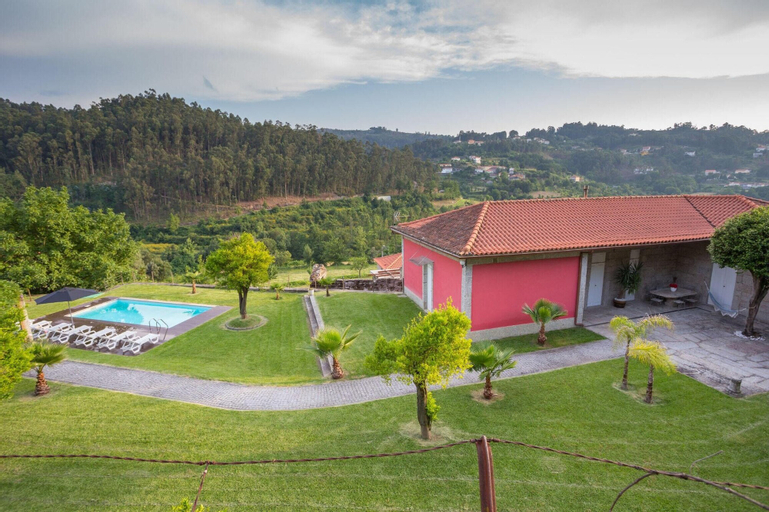 Villa With 3 Bedrooms in Sobradelo da Goma, Povoa de Lanhoso, With Won, Póvoa de Lanhoso