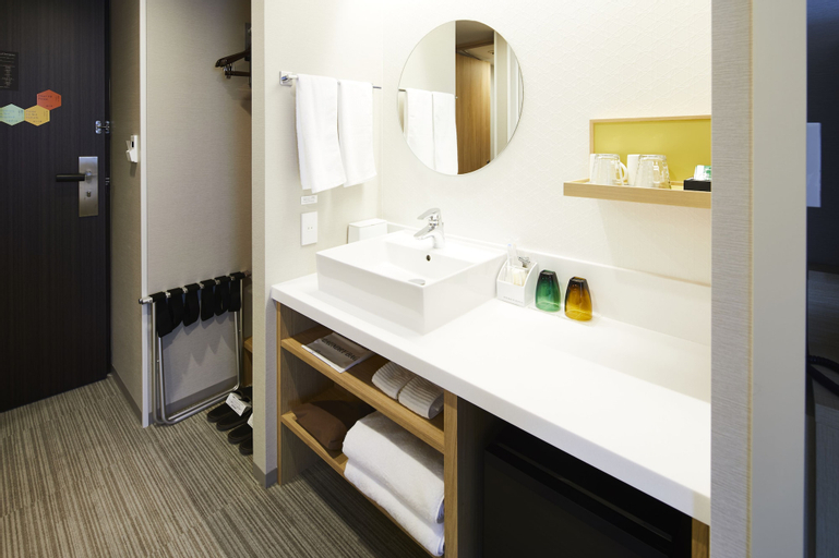 Bathroom 4