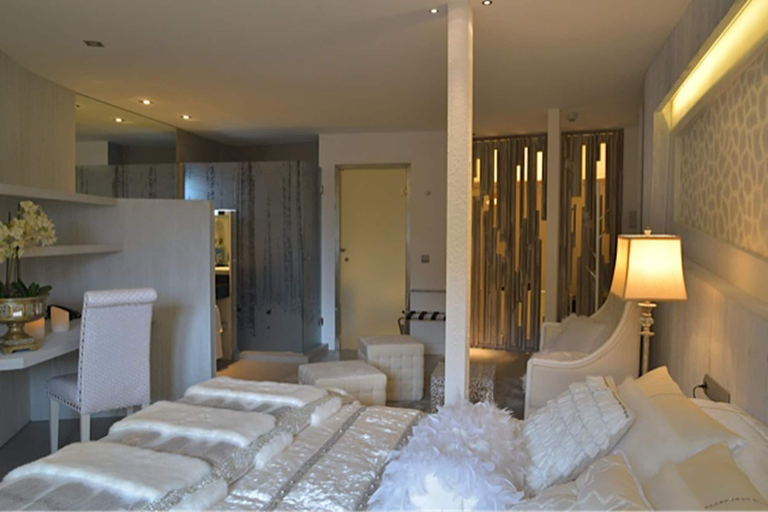 Others 5, Hotel Las Treixas, Zamora