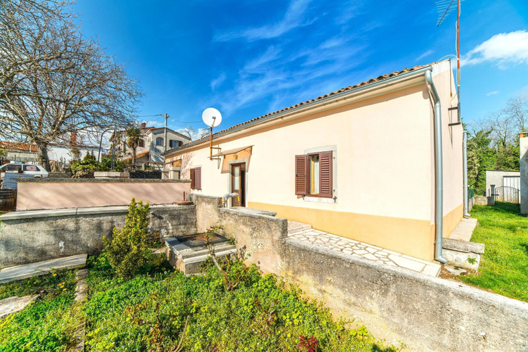 Exterior & Views 2, Holiday House Valter, Raša