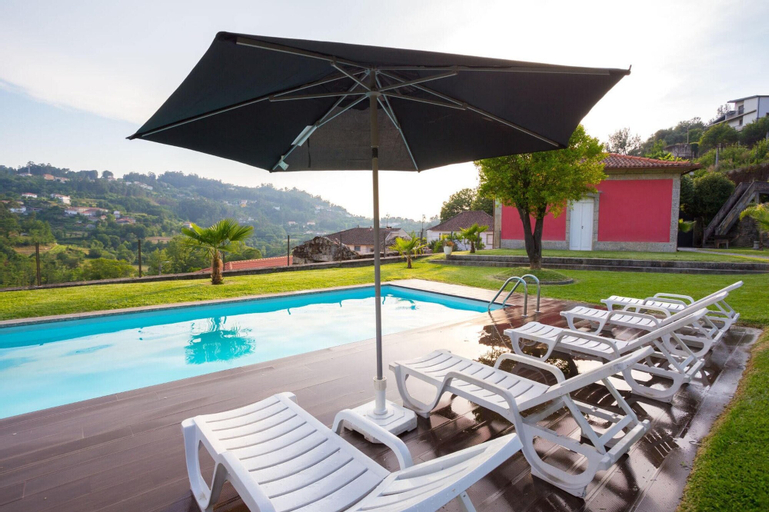 Villa With 3 Bedrooms in Sobradelo da Goma, Povoa de Lanhoso, With Won, Póvoa de Lanhoso