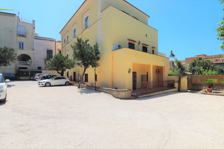 Exterior & Views 2, flowers apartments and rooms, Napoli