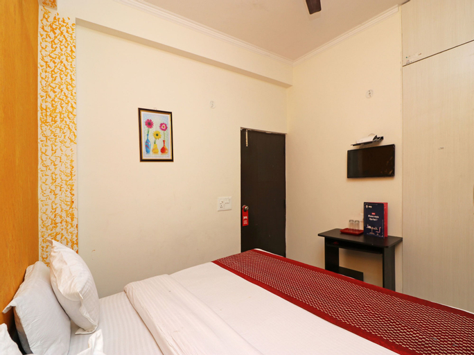 OYO 13046 The City Hospitality, Gautam Buddha Nagar