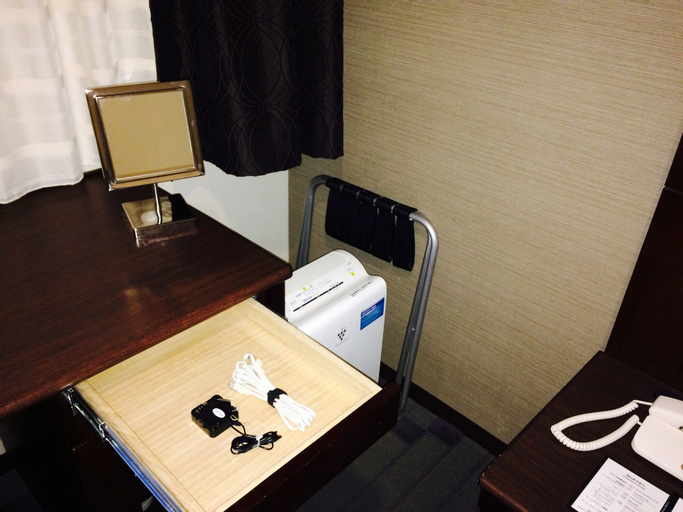 Amenities 28