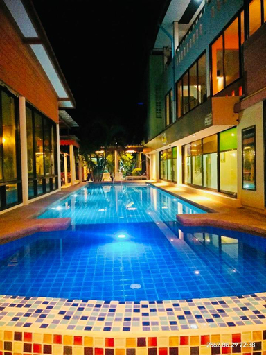 Sport & Beauty 5, Front Beach Hotel, K. Sam Roi Yot