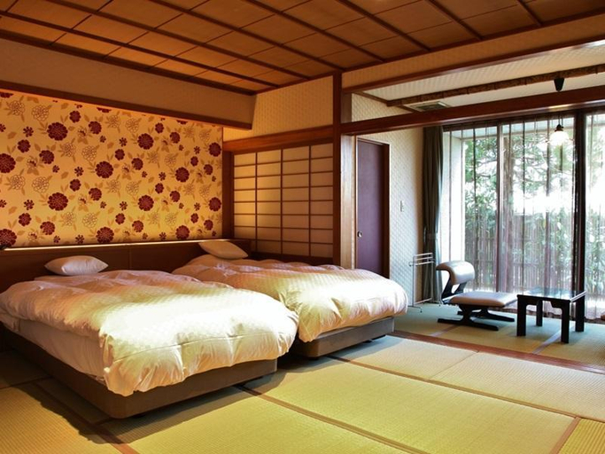 Bedroom 4, Hohoemino Kuyufu Tsuruya, Tendo