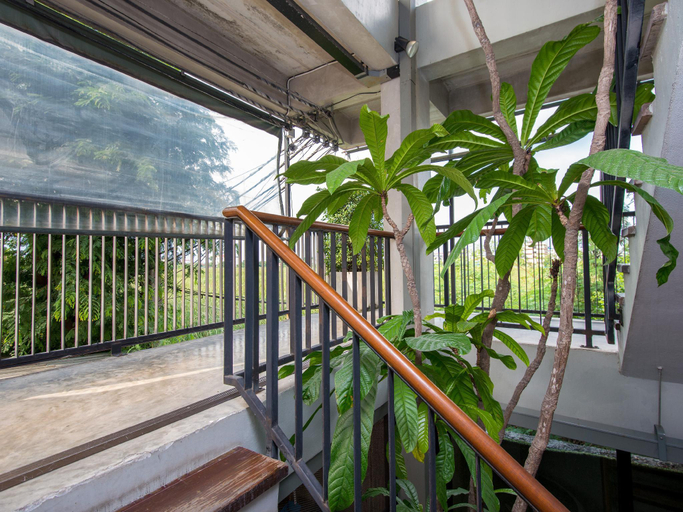 Exterior & Views 2, The Suvarnabhumi Apartment, Bang Phli