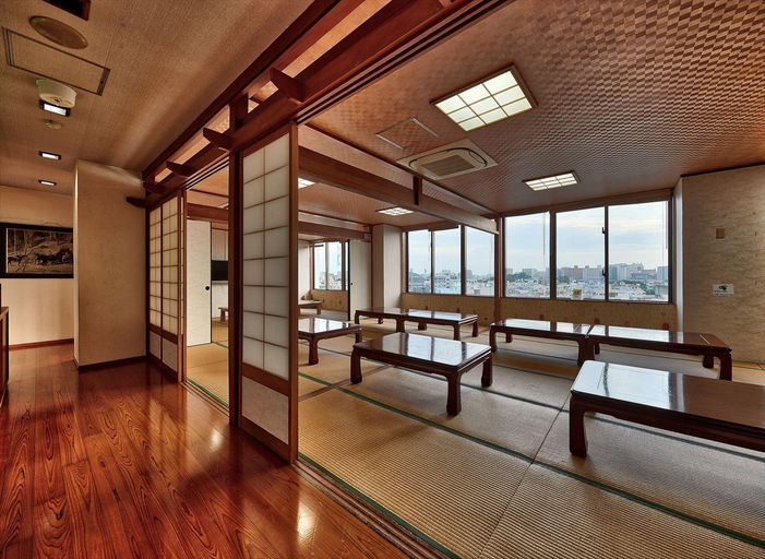 Others 5, Hotel Orox, Naha