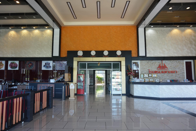 Public Area 2, Akelada Hotel, Nang Rong