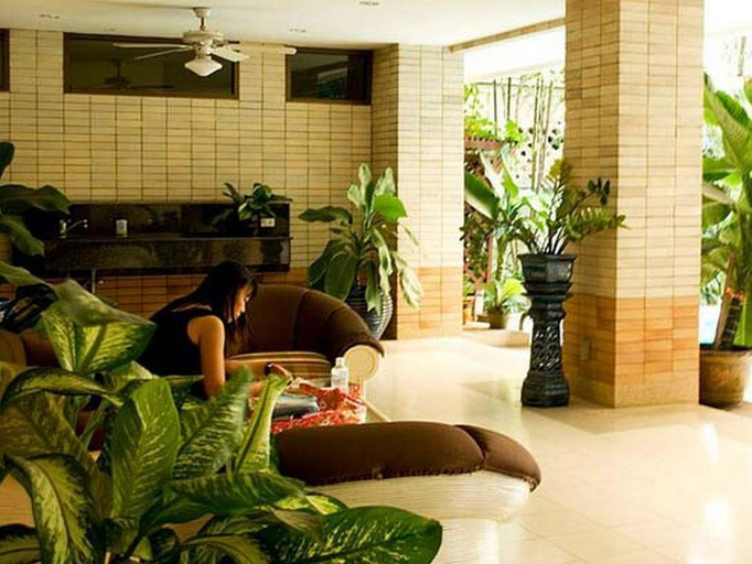Public Area 3, PT Court, Ratchathewi