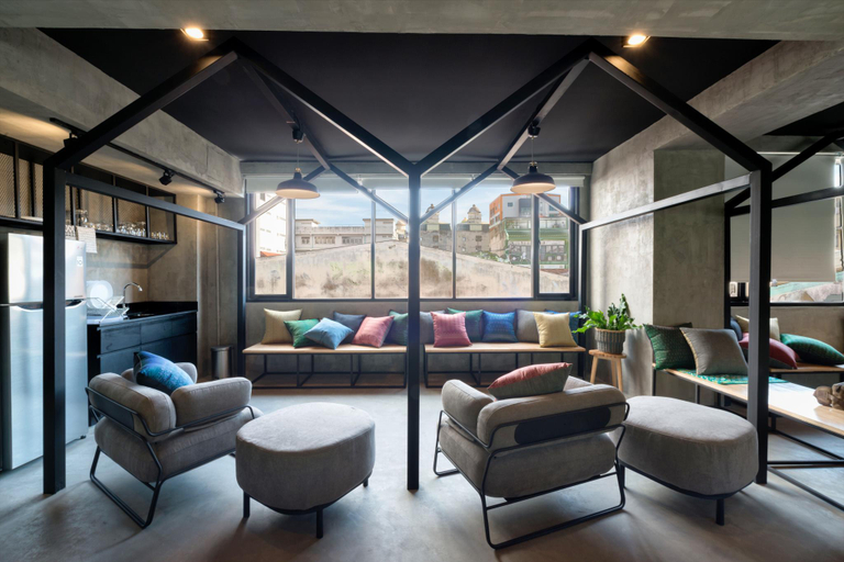 Public Area 5, Yor Yak Hostel, Khlong San