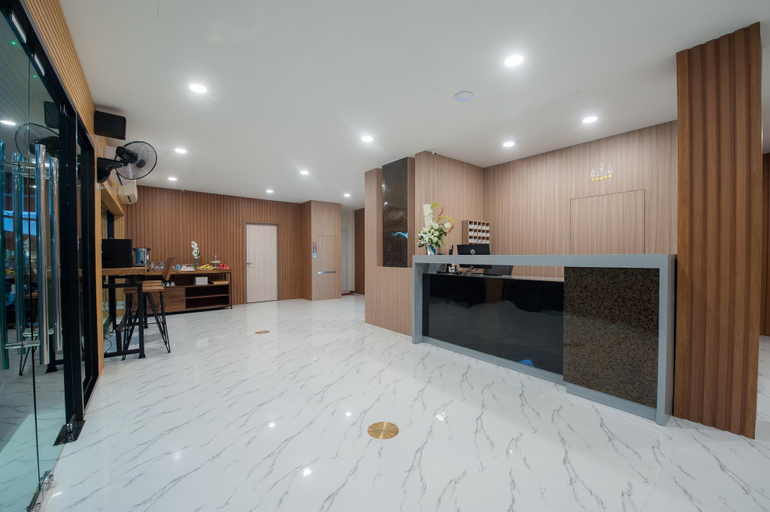 Public Area 4, The Moon Night Hotel, Phra Nakhon
