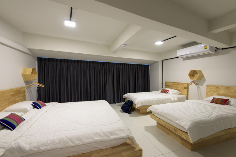 Bedroom 3, Arun Old Town Hostel, Bangkok Yai