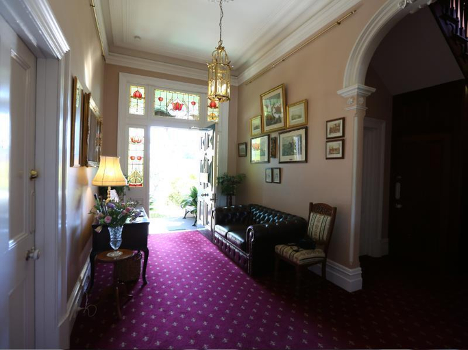 Public Area, Kilmarnock House, Launceston - Pt B