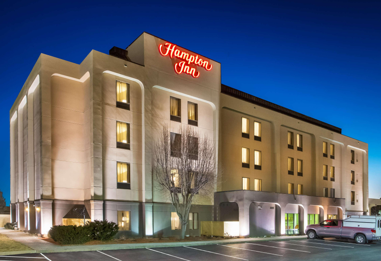 Hampton Inn Dry Ridge, Grant