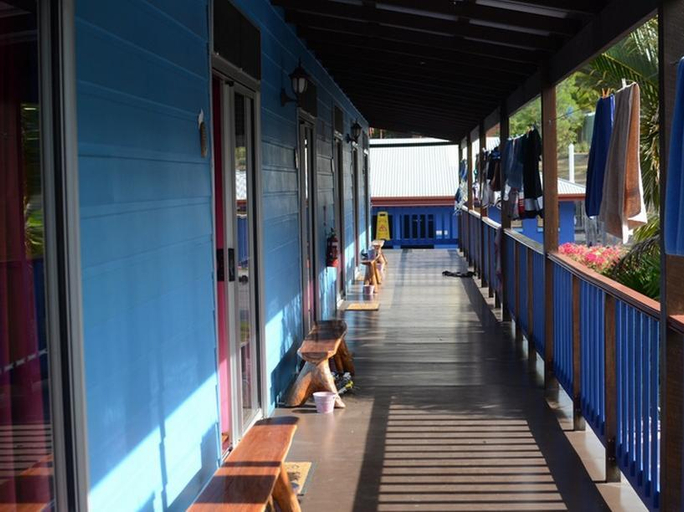 Public Area, Cool Bananas Backpackers, Miriam Vale