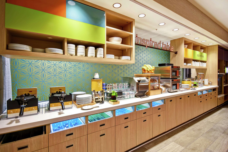 Food & Drinks 5, Home2 Suites by Hilton Victorville, San Bernardino