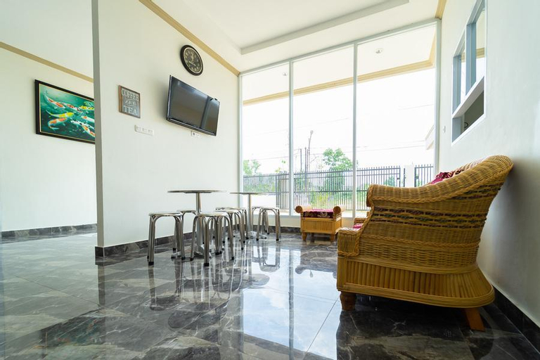 Public Area 4, Formerly RedDoorz near Griya Agung Palembang, Palembang