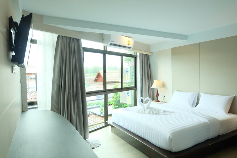 Bedroom 2, Aplus Deluxe Hotel, Muang Satun