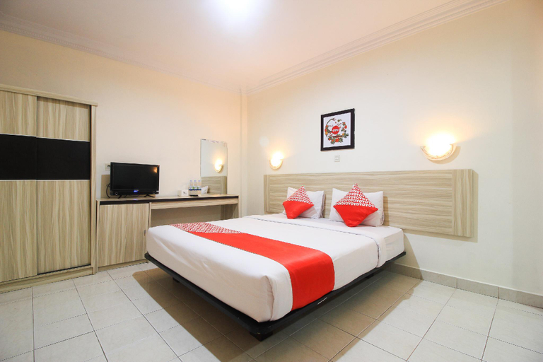 Bedroom 3, D'Lira Syariah Hotel, Pekanbaru