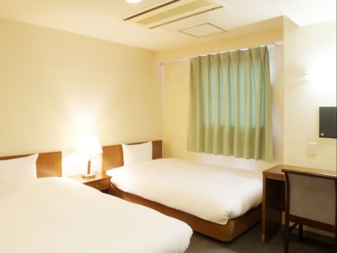 Bedroom 2, Green Palace, Sendai