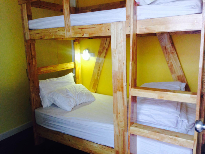 De Hostel, Muang Prachuap Khiri Khan