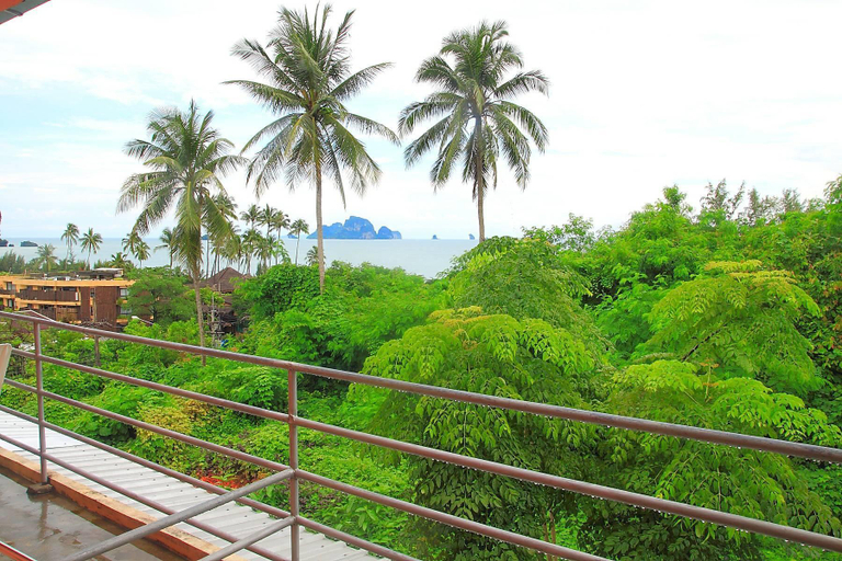 Exterior & Views 3, Sea World Guesthouse, Mueang Krabi