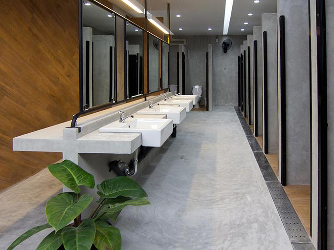 Bathroom 4, Tan Hostel X Cafe, Mueang Krabi