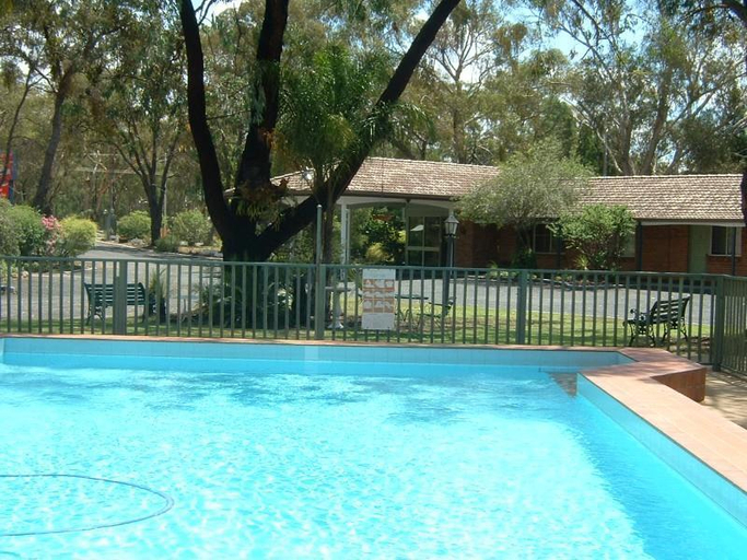 Sport & Beauty 5, Matthew Flinders Motor Inn, Warrumbungle Shire