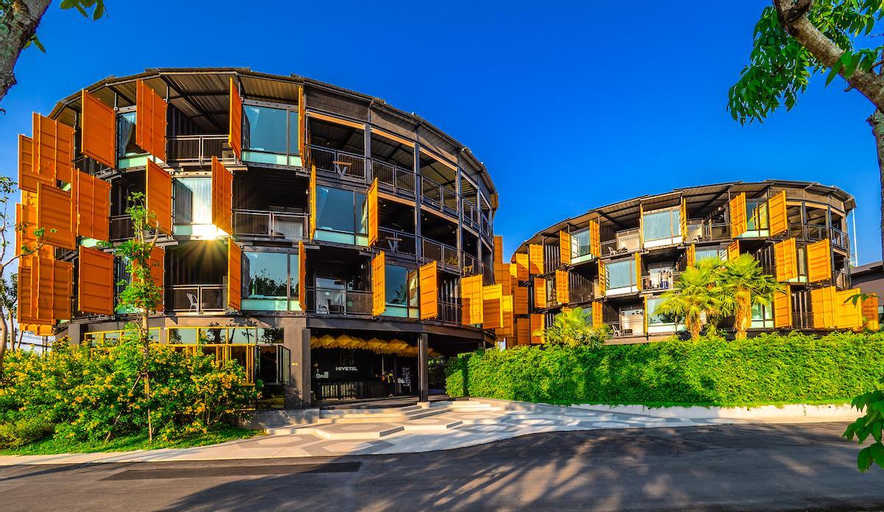 Hivetel, Phuket Island