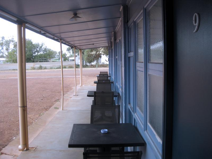 Bedroom 5, Billabong Hotel Motel, Paroo