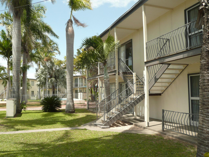 Exterior & Views 4, Ocean Breeze Apartments, Bowen