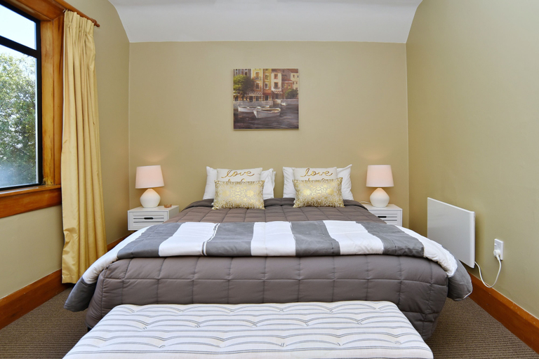 Bedroom 3, Racecourse Villa, Christchurch