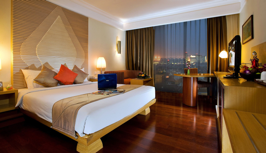 Novotel Semarang, Semarang