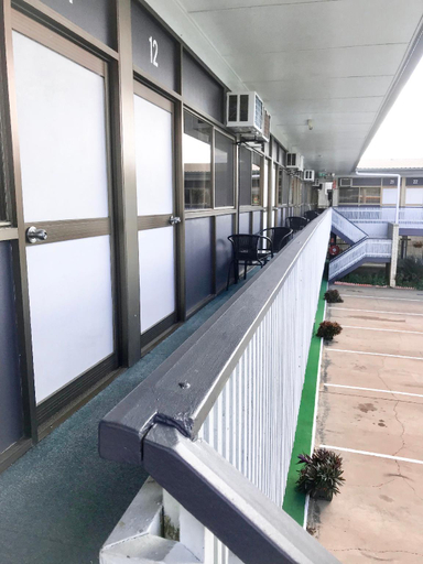 Sport & Beauty 4, Tropical Gate Motor Inn, Rockhampton