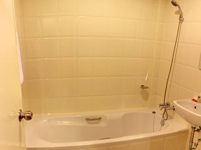 Bathroom 4, Cozy Villa, Ratchathewi
