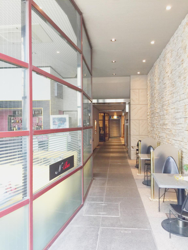 Public Area 2, Nissei Hotel Fukuoka, Fukuoka