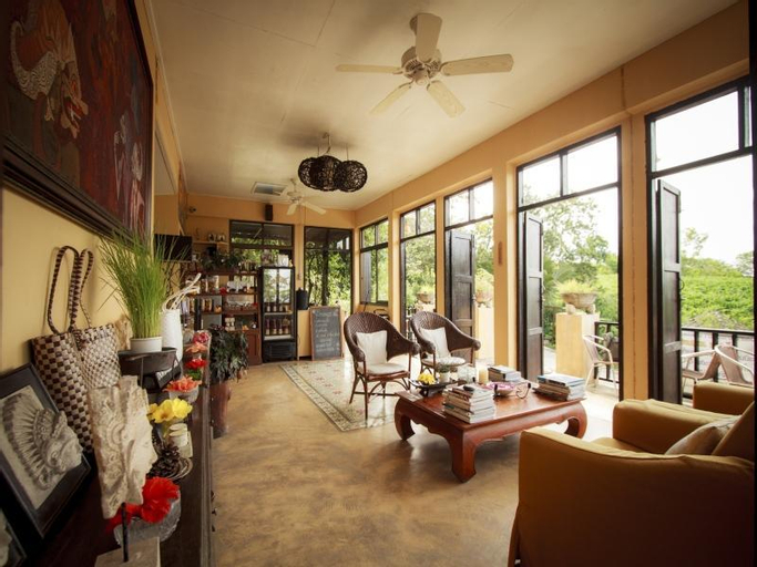 Public Area, Villa Khao Phaengma, Wang Num Khiaw